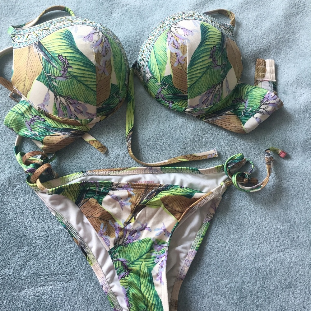 Victoria's Secret Palm Bikini